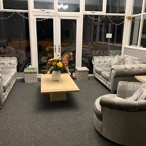 https://the-sandford-promenade.hotelsin-chester.com