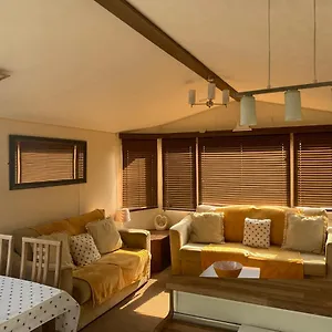 Thornwick Bay Haven Site-large Homely Static Caravan, Sun, Sea And Sand Campsite