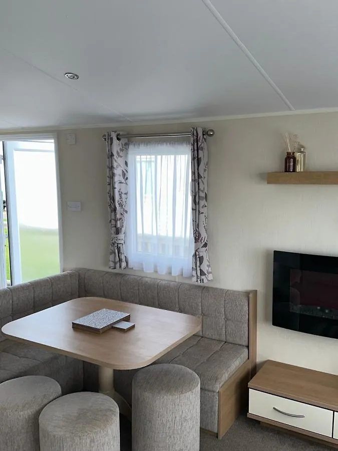 Caravan Hire Thornwick Bay 弗兰伯勒 假日公园